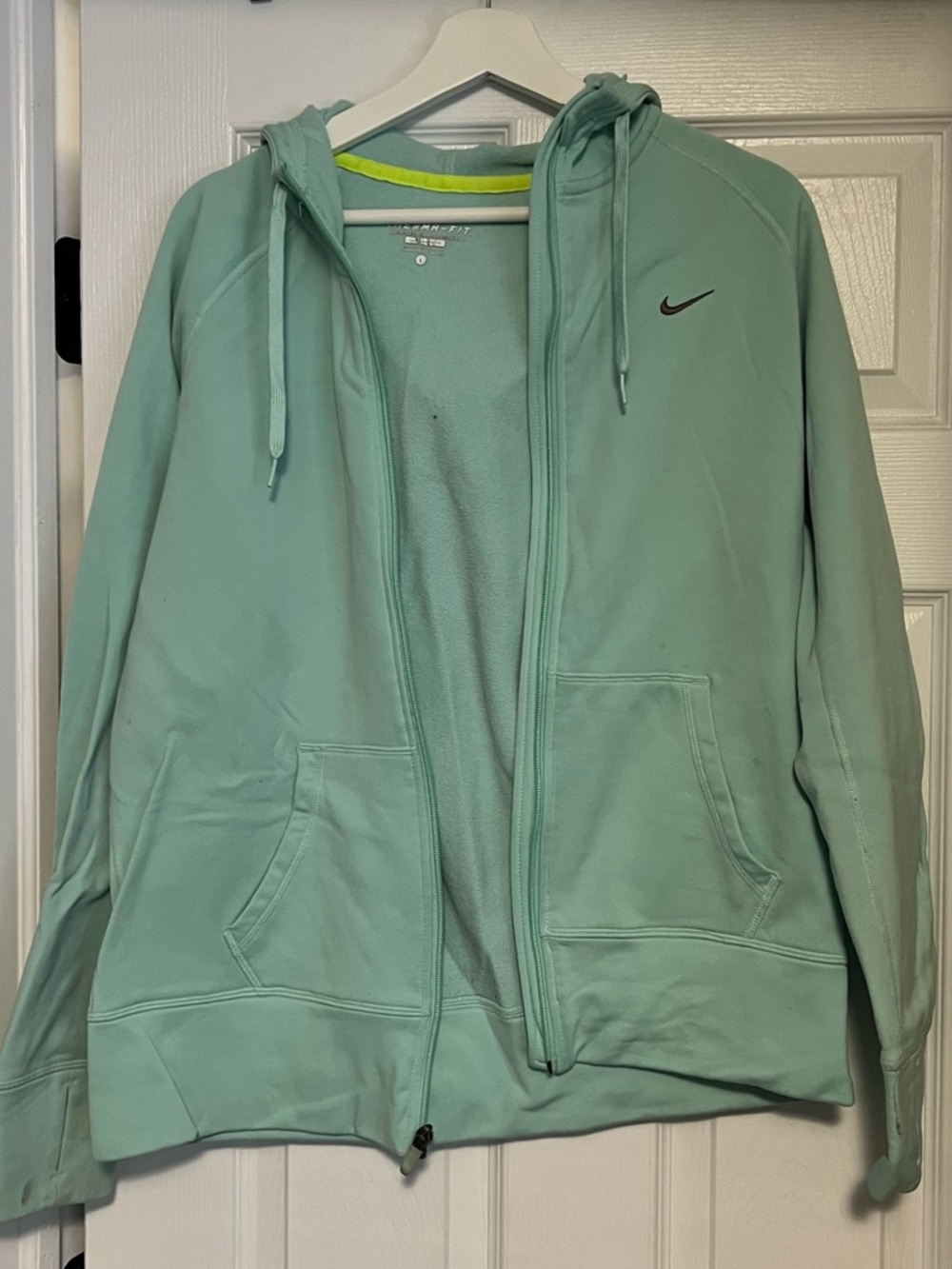 Nike Therma-Fit Fleece Jacket in Light Mint with Neon Trim